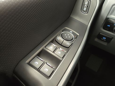 Used 2023 Ford F150 XLT image 29