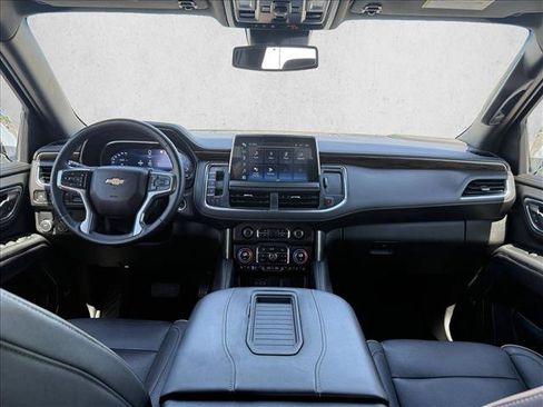 Used 2023 Chevrolet Tahoe Premier RWD image 14