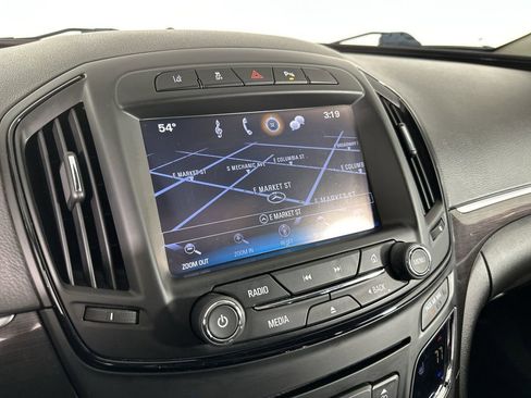 Used 2016 Buick Regal Premium w/ Driver Confidence Package #1 image 17