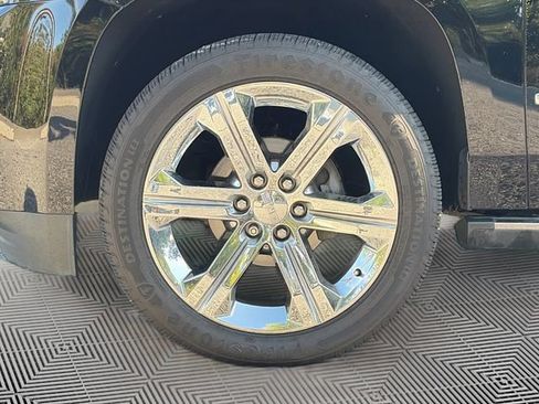 Used 2018 GMC Yukon Denali w/ Denali Ultimate Package AWD/4WD image 19