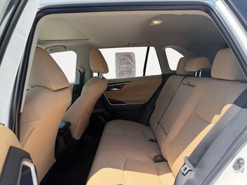 Certified 2025 Toyota RAV4 XLE w/ Convenience Package FWD image 11
