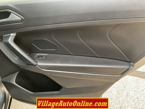 Used 2019 Volkswagen Tiguan SEL Premium AWD/4WD image 12