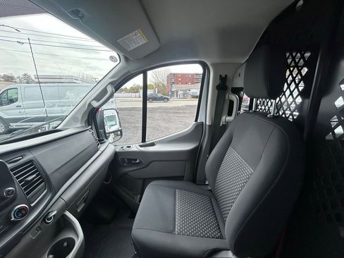 Used 2024 Ford Transit 250 Low Roof w/ Exterior Upgrade Package RWD image 25