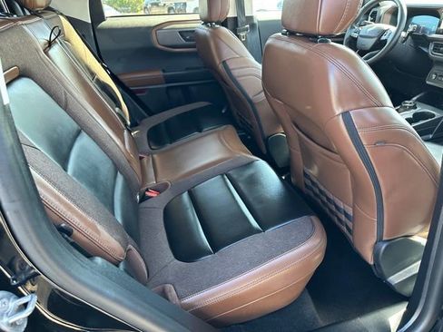 Used 2025 Ford Bronco Sport Outer Banks w/ Outer Banks Tech Package+ AWD/4WD image 9