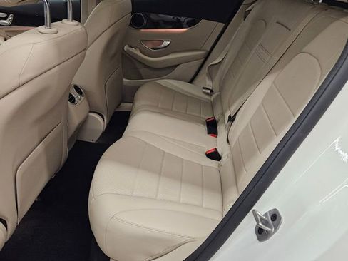 Used 2022 Mercedes-Benz GLC 300 GLC 300 image 12
