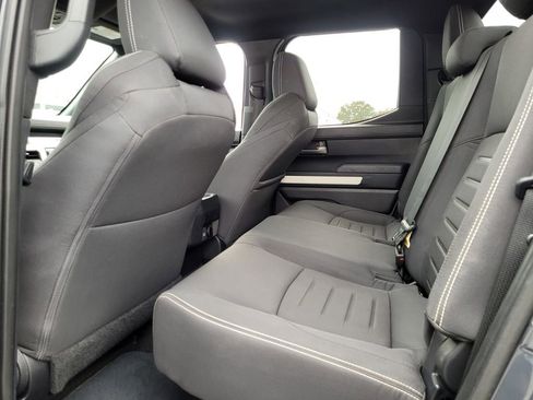 Used 2024 Toyota Tacoma TRD Off-Road image 5