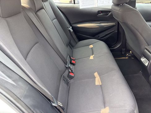 Used 2025 Toyota Corolla LE FWD image 36