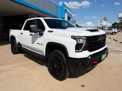 New 2026 Chevrolet Silverado 2500 LT w/ Trail Boss Package