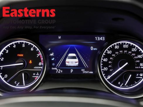 Used 2023 Toyota Camry SE AWD/4WD image 17