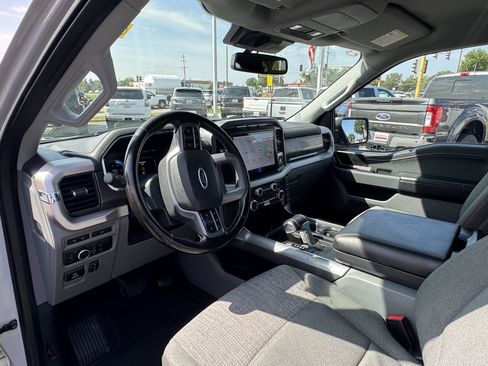Used 2023 Ford F150 Lightning XLT AWD/4WD image 16