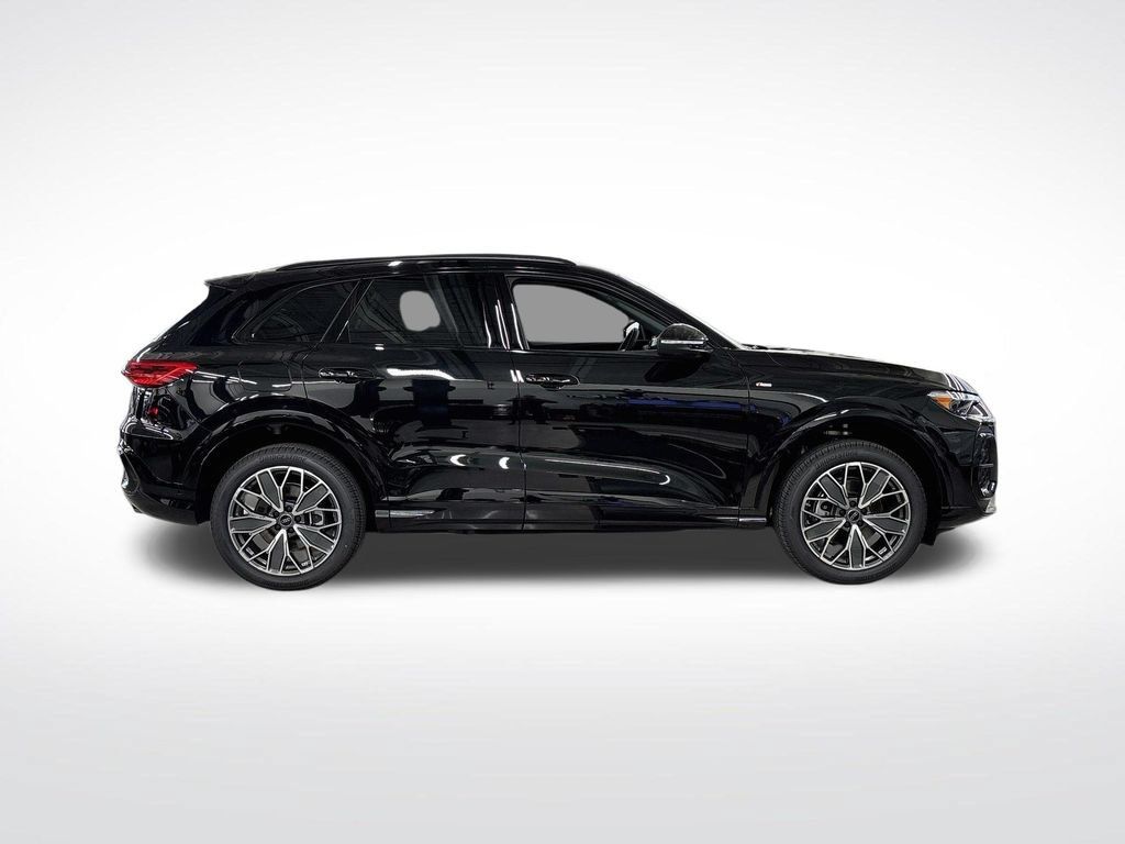 New 2026 Audi Q5 Premium Plus AWD/4WD image 6