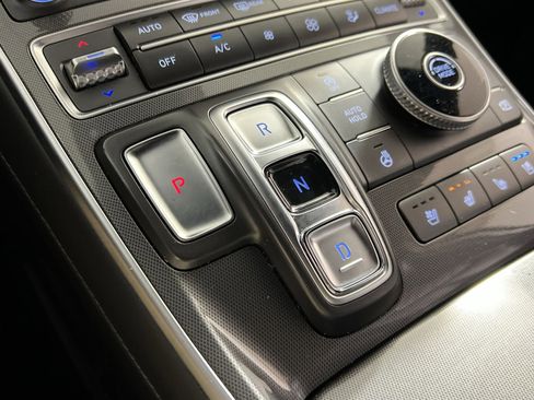 Used 2022 Hyundai Santa Fe Calligraphy image 20