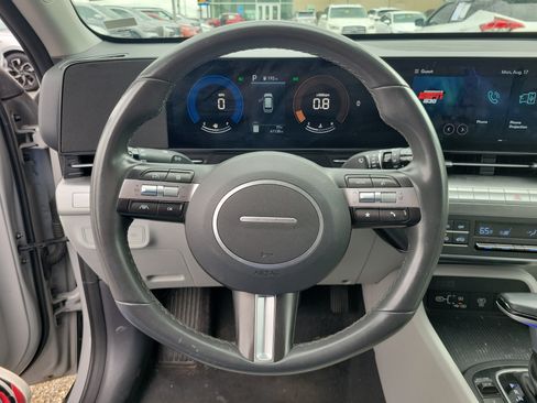 Used 2024 Hyundai Kona SEL AWD/4WD image 22