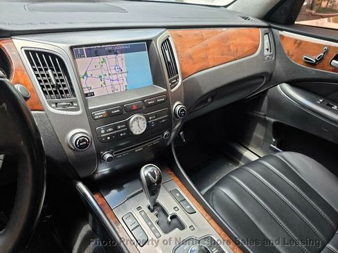 Used 2013 Hyundai Equus Signature RWD image 46