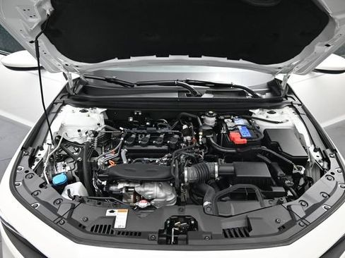 Used 2024 Honda Accord EX image 19