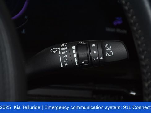 Used 2025 Kia Telluride S AWD/4WD image 12