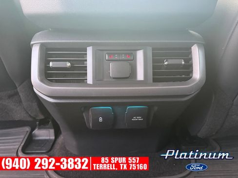 Used 2021 Ford F150 Lariat w/ Equipment Group 502A High AWD/4WD image 7