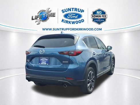 Used 2023 MAZDA CX-5 AWD 2.5 S w/ Premium Plus Pkg image 3