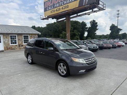 Used 2011 Honda Odyssey Touring image 9