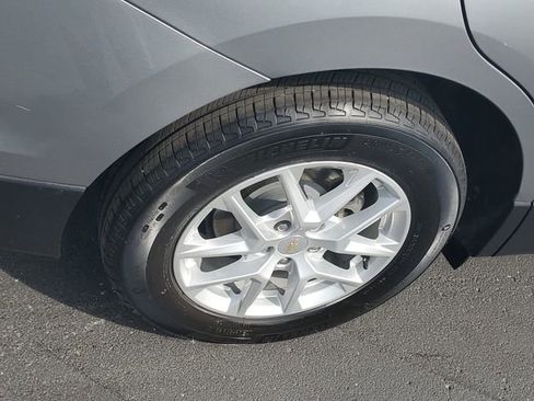Certified 2024 Chevrolet Equinox LT FWD image 5