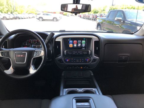 Used 2017 GMC Sierra 1500 SLE w/ SLE Value Package AWD/4WD image 15