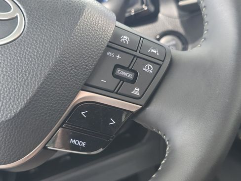 Certified 2025 Toyota Camry XLE FWD image 30