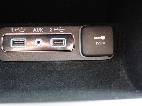 Used 2021 Jeep Grand Cherokee Laredo X image 48