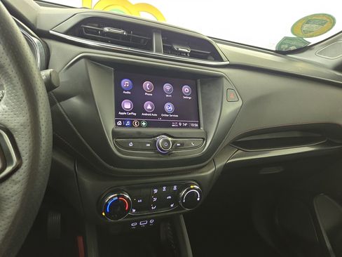 Used 2022 Chevrolet TrailBlazer RS FWD image 20