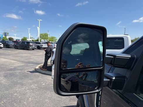 Used 2021 Ford F350 Lariat w/ Lariat Value Package AWD/4WD image 16