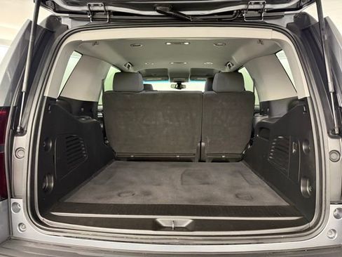 Used 2020 Chevrolet Tahoe LS image 32