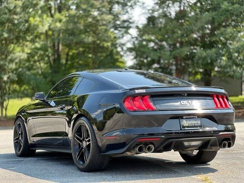 Used 2018 Ford Mustang GT Premium RWD image 7