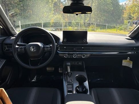 Used 2025 Honda Civic Sport image 16