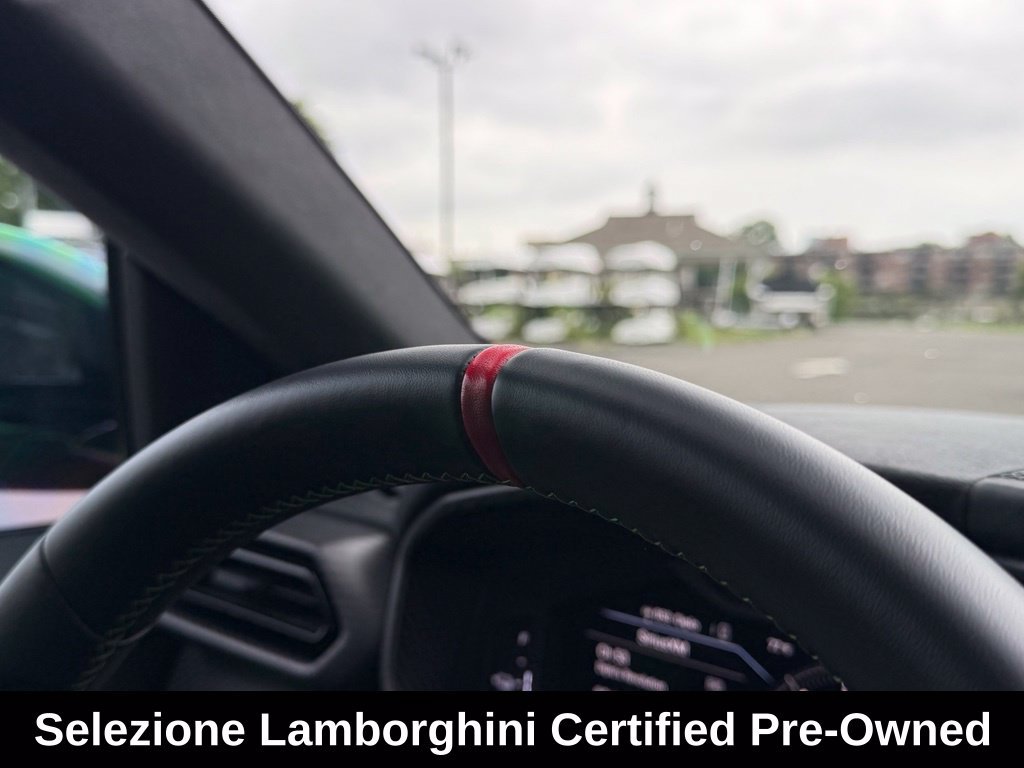 Used 2025 Lamborghini Urus S AWD/4WD image 40