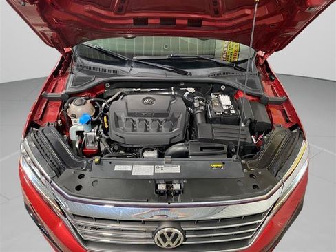 Used 2020 Volkswagen Passat 2.0T R-Line FWD image 30