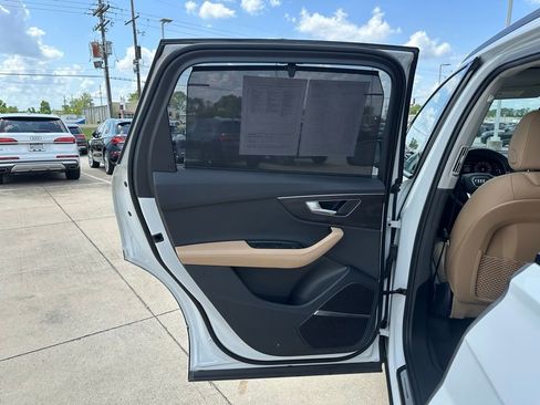 Certified 2025 Audi Q7 2.0T Premium Plus w/ Premium Plus Package image 23