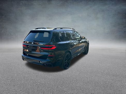 New 2026 BMW X7 M60i image 8