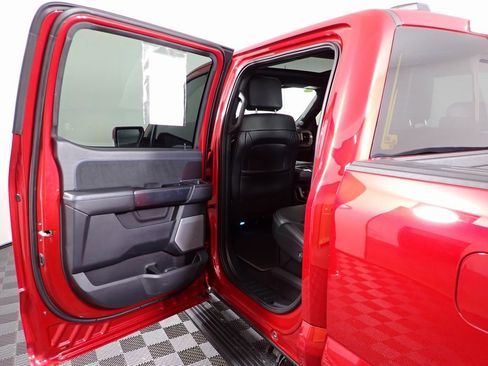 Used 2024 Ford F150 Platinum image 29