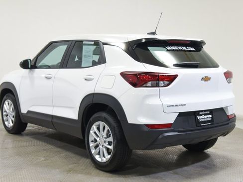 Used 2025 Chevrolet TrailBlazer LS image 9