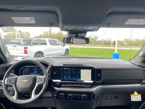 New 2026 Chevrolet Silverado 1500 LT AWD/4WD image 17