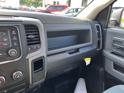 Used 2019 RAM 1500 Tradesman w/ Popular Equipment Group RWD image 17