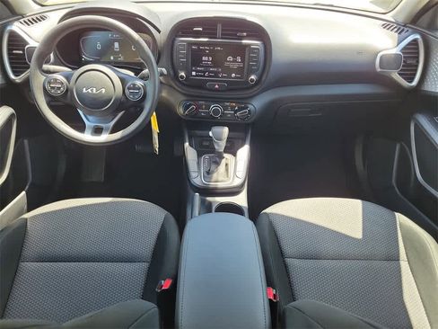Used 2023 Kia Soul LX w/ Option Group 015 image 10