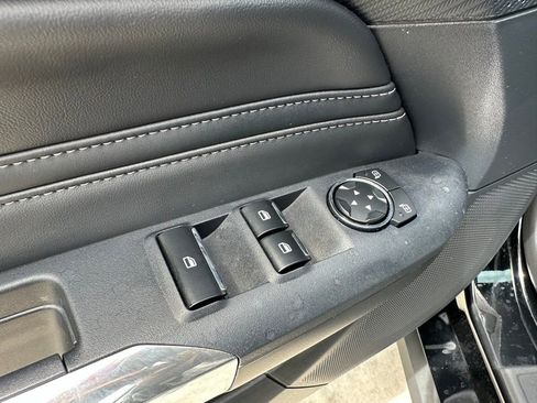 Used 2024 Ford Mustang GT Premium image 23