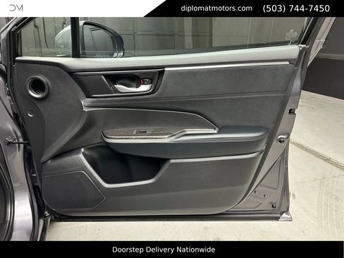 Used 2018 Honda Clarity Touring image 23