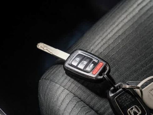 Used 2016 Honda Accord LX image 28