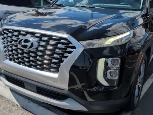 Used 2020 Hyundai Palisade SEL w/ Convenience Package FWD image 5