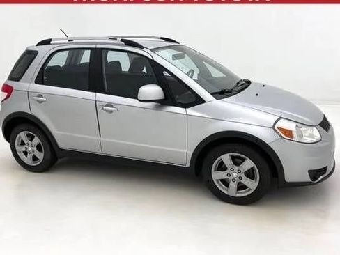 Used 2009 Suzuki SX4 AWD Hatchback image 1