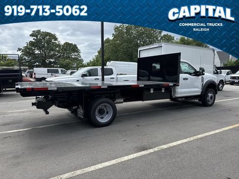 New 2026 Ford F450 XL w/ XL Chrome Package RWD image 9
