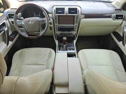 Used 2015 Lexus GX 460 Luxury AWD/4WD image 11
