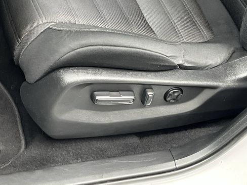 Used 2021 Honda CR-V EX image 10