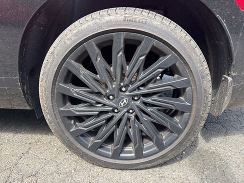 Used 2025 Hyundai Santa Fe Calligraphy image 17